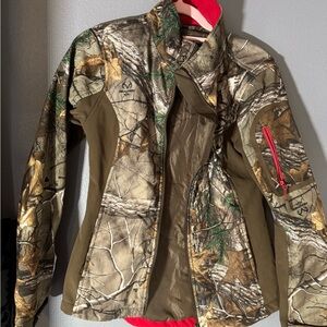 Realtree Women's Camouflage Utility Jacket with Red Accents